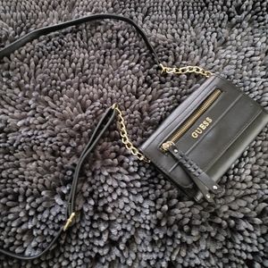 Guess wallet with Strap accessory